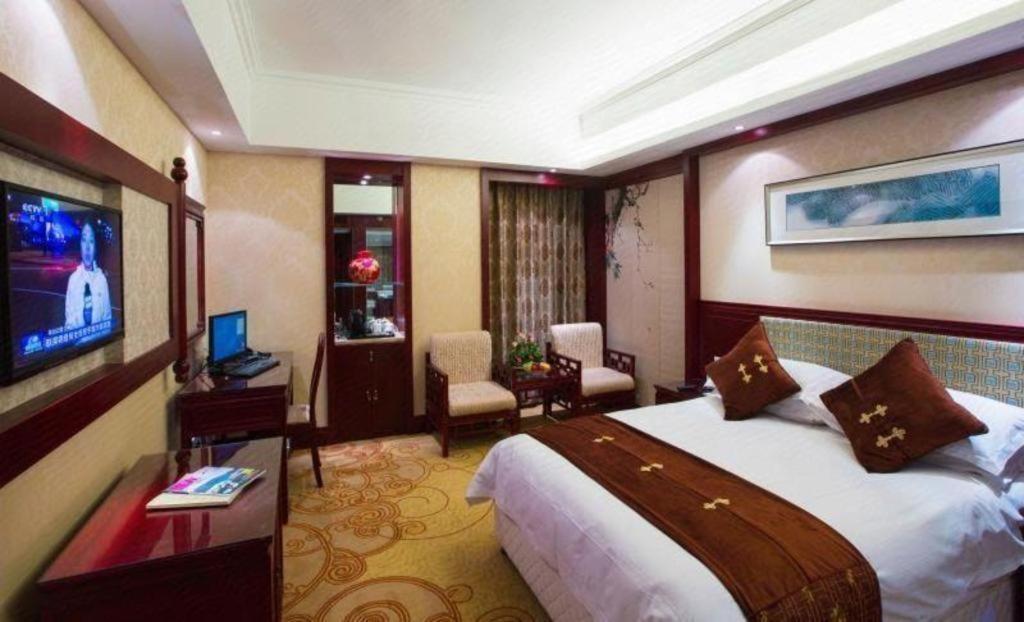 Feicheng Blossom Hotel Exteriér fotografie