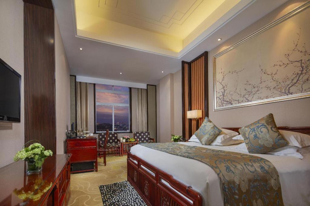 Feicheng Blossom Hotel Exteriér fotografie