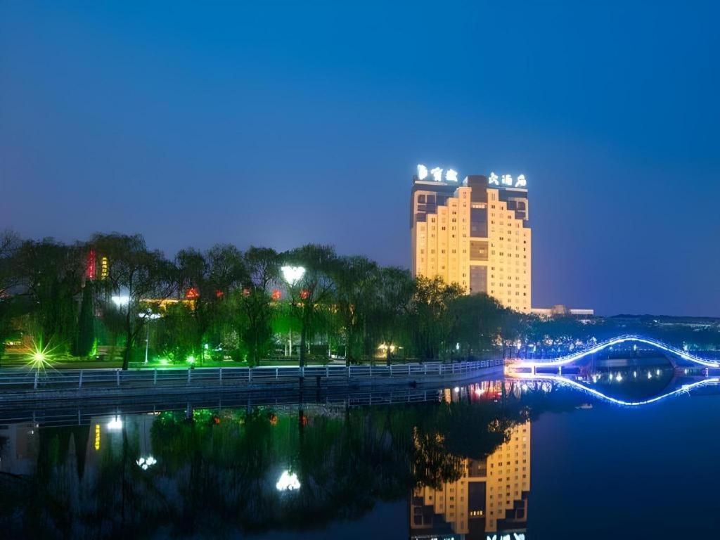 Feicheng Blossom Hotel Exteriér fotografie